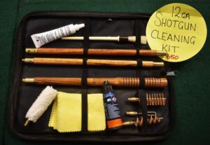 BERETTA BRANDED 12G SHOTGUN CLEANING KIT...................NEW!!