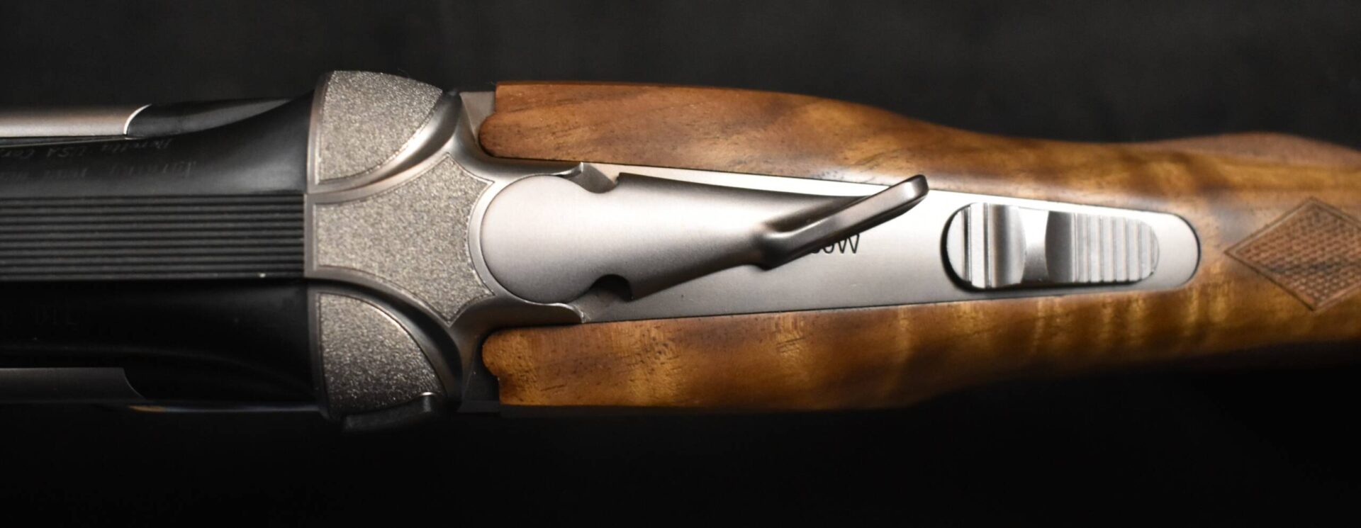 BERETTA DT11 O/U STEP RIB TRAP GUN - Image 9
