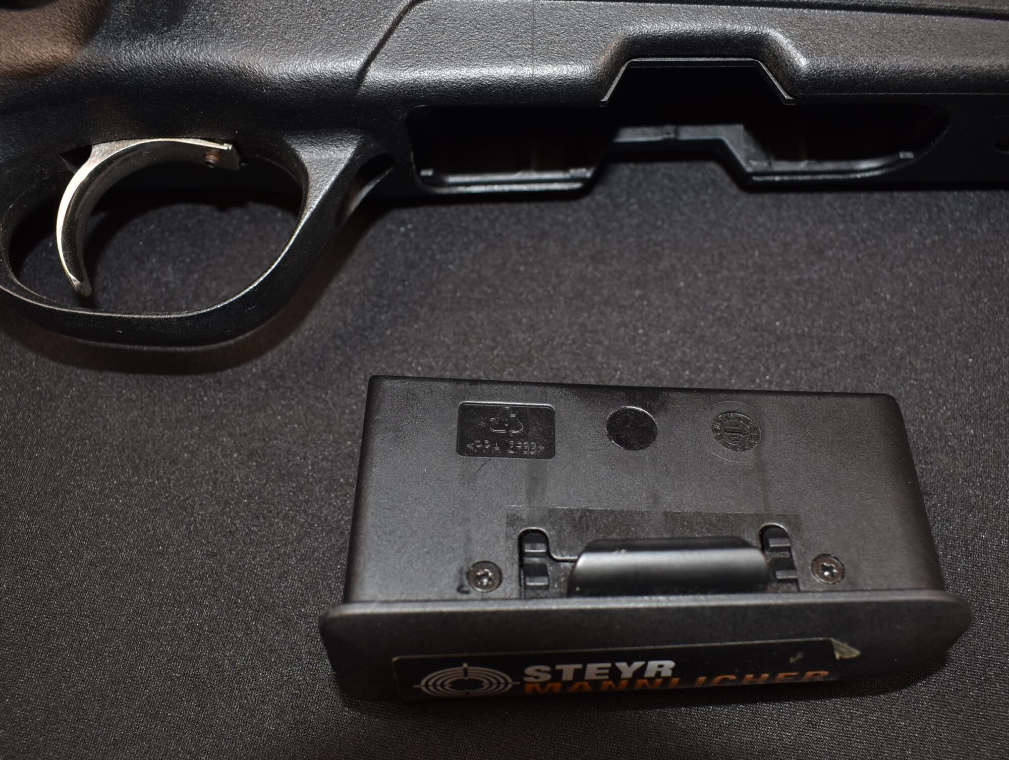 STEYR MANNLICHER 9.3X62MM BOLT ACTION + MEOPTA 1-6 SCOPE. AS NEW. - Image 8