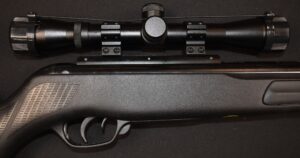 GAMO CFX UNDERLEVER .177 AIR RIFLE+ SCOPE..
