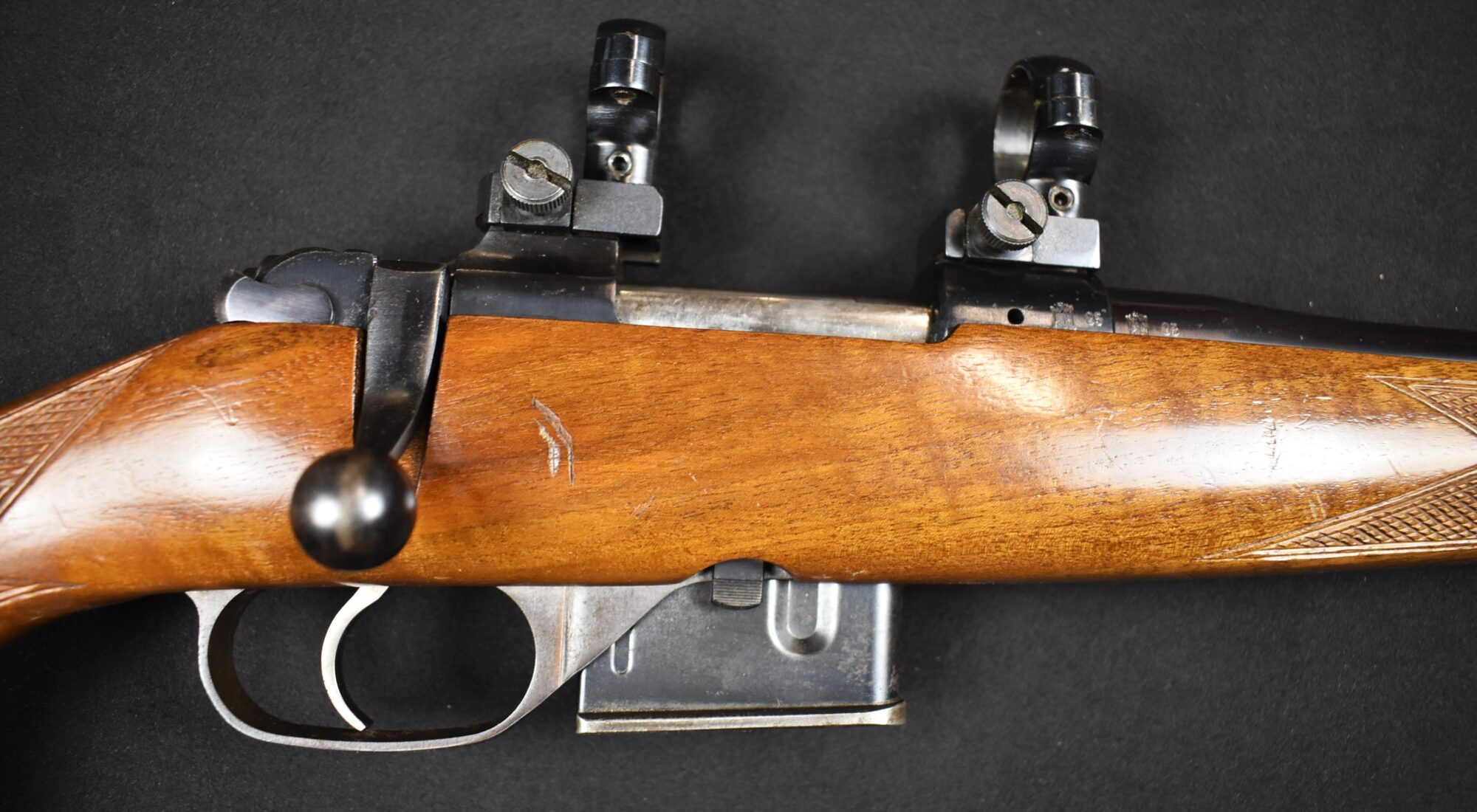 CZ 527 BOLT ACTION .222 REM + LYNX BASES AND RINGS..... - Image 2